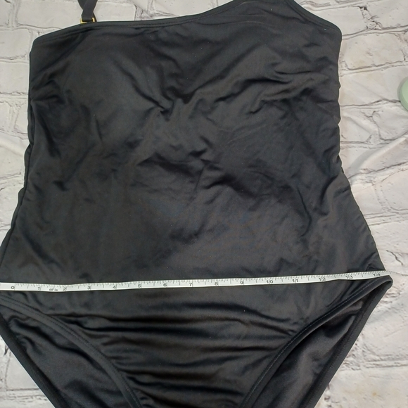 Leilani One-Shoulder Black One-Piece‎ Swimsuit – Size 10 NWOT - Picture 14 of 15